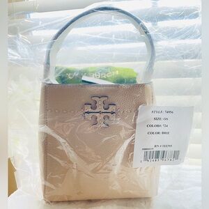 Tory Burch McGraw Small Bucket Bag & Dust Bag- NWT
